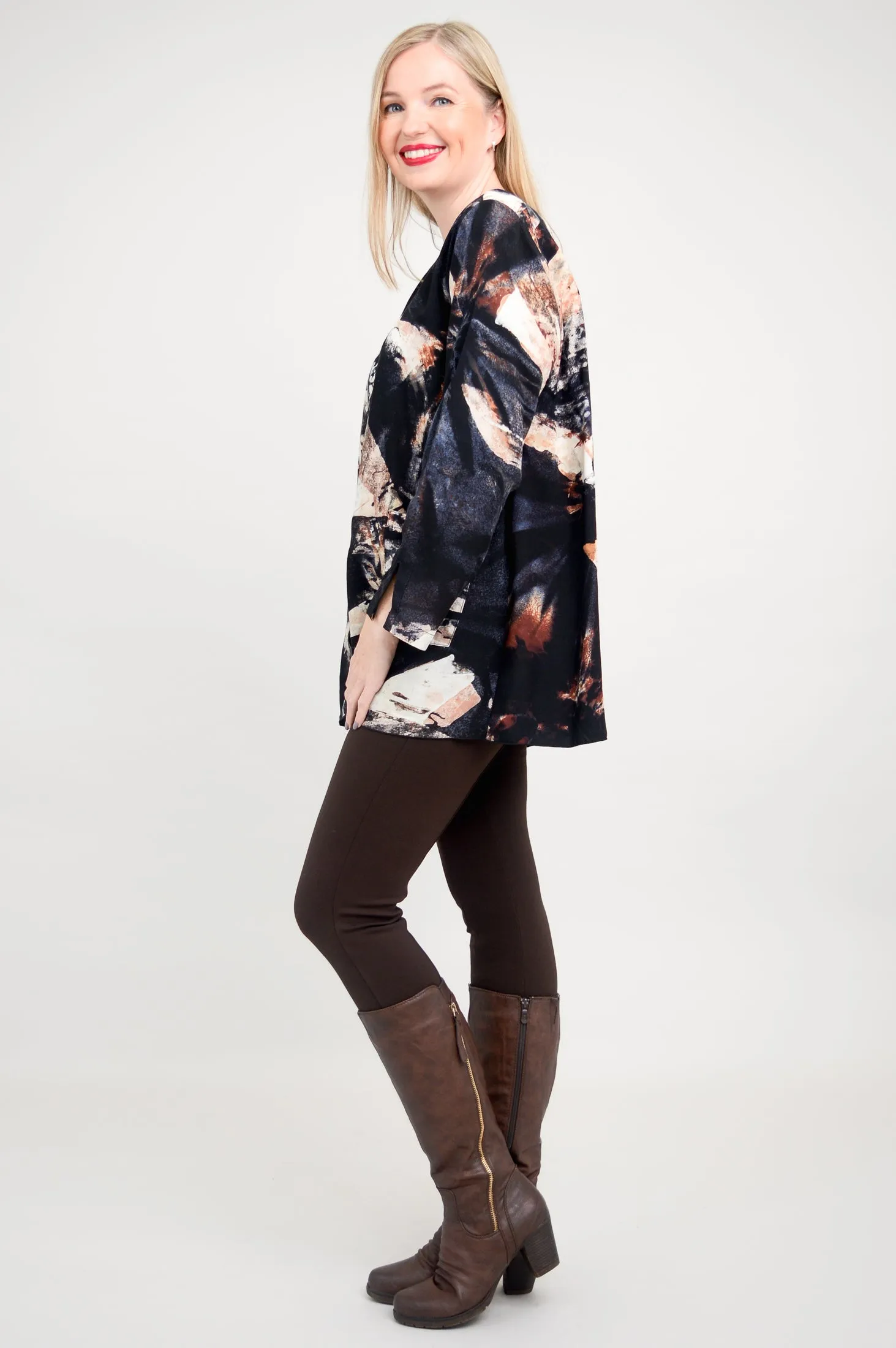 Carmel Blouse, Makmur