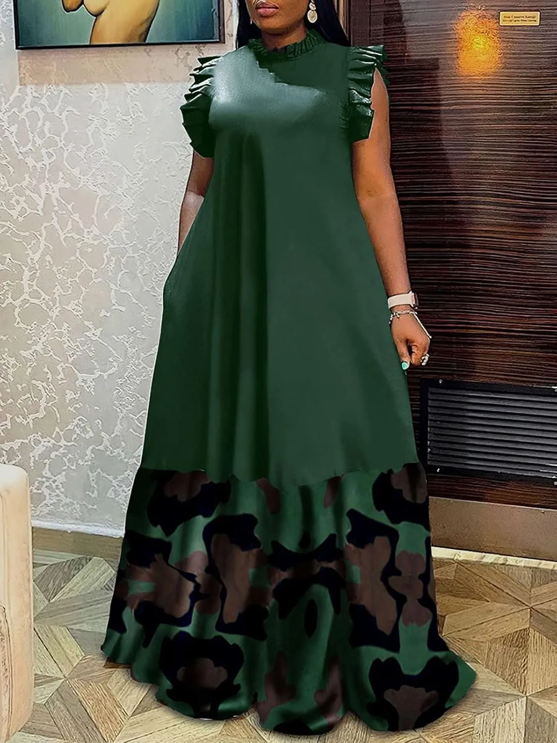 Casual Plus Size Maxi Dress for Women Sleeveless Crewneck Loose A Line Long Dress with Pockets