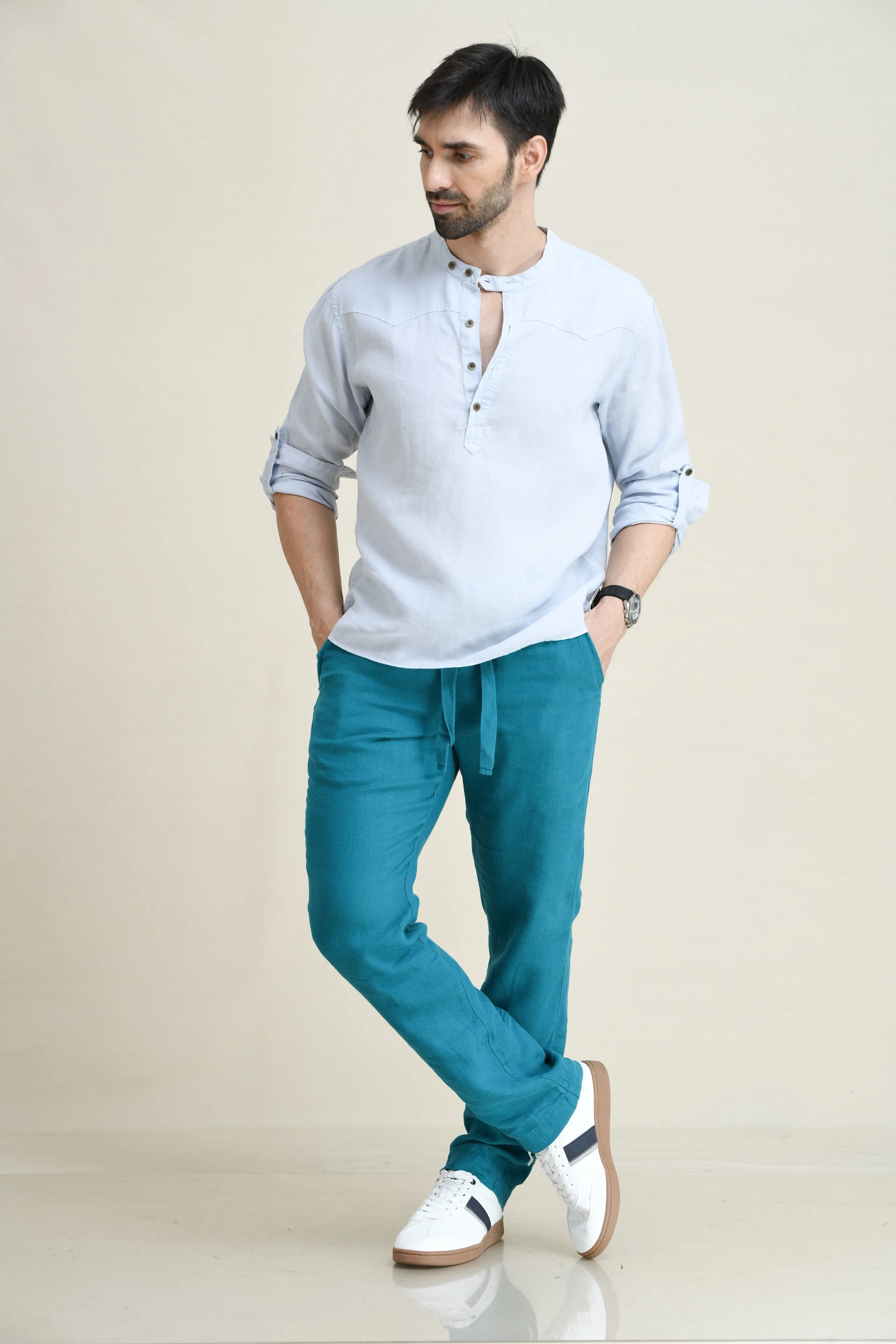 LINEN HALF-PLACKET PULL-ON SHIRT-BAND COLLAR WITH BUTTON-TAB
