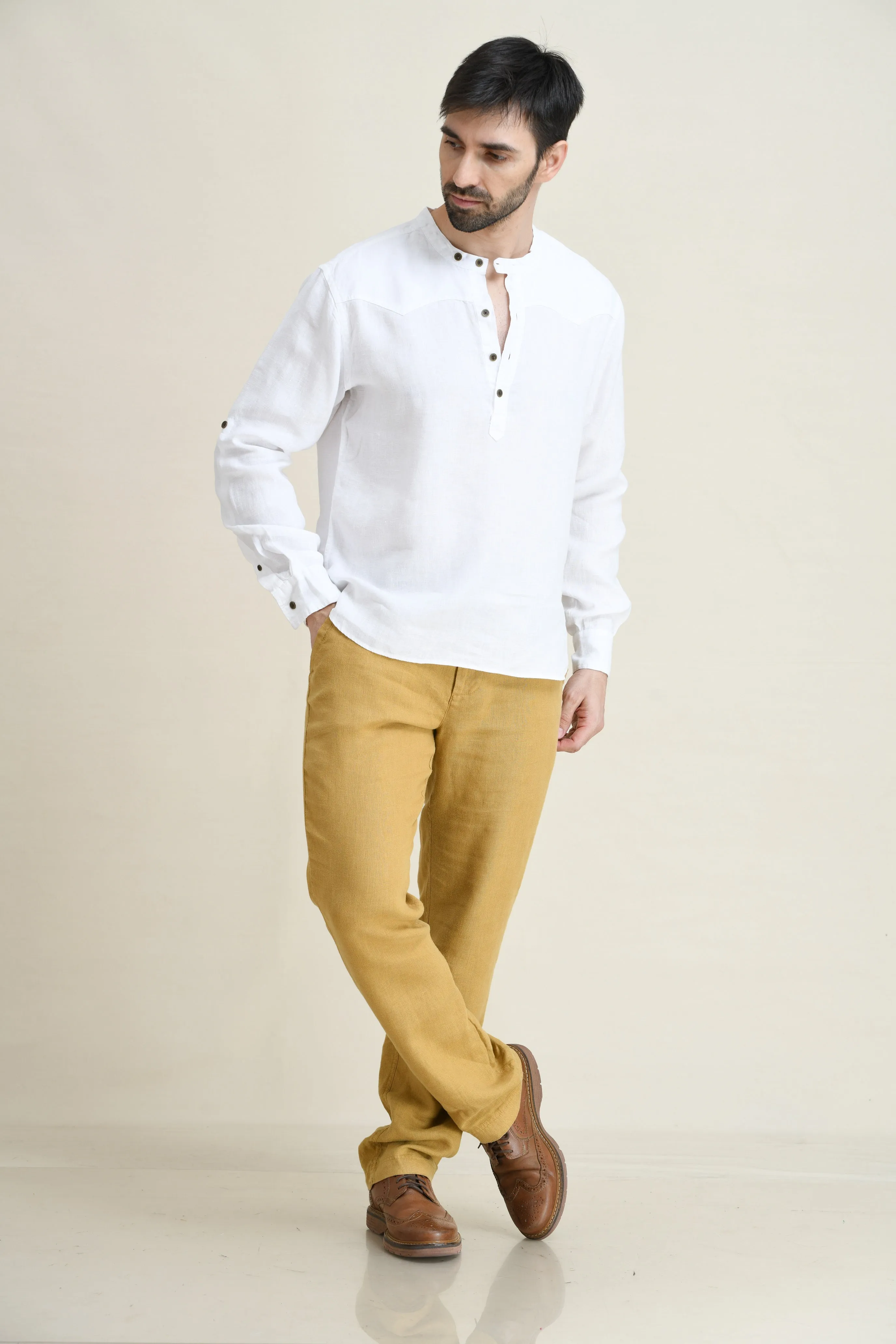 LINEN HALF-PLACKET PULL-ON SHIRT-BAND COLLAR WITH BUTTON-TAB