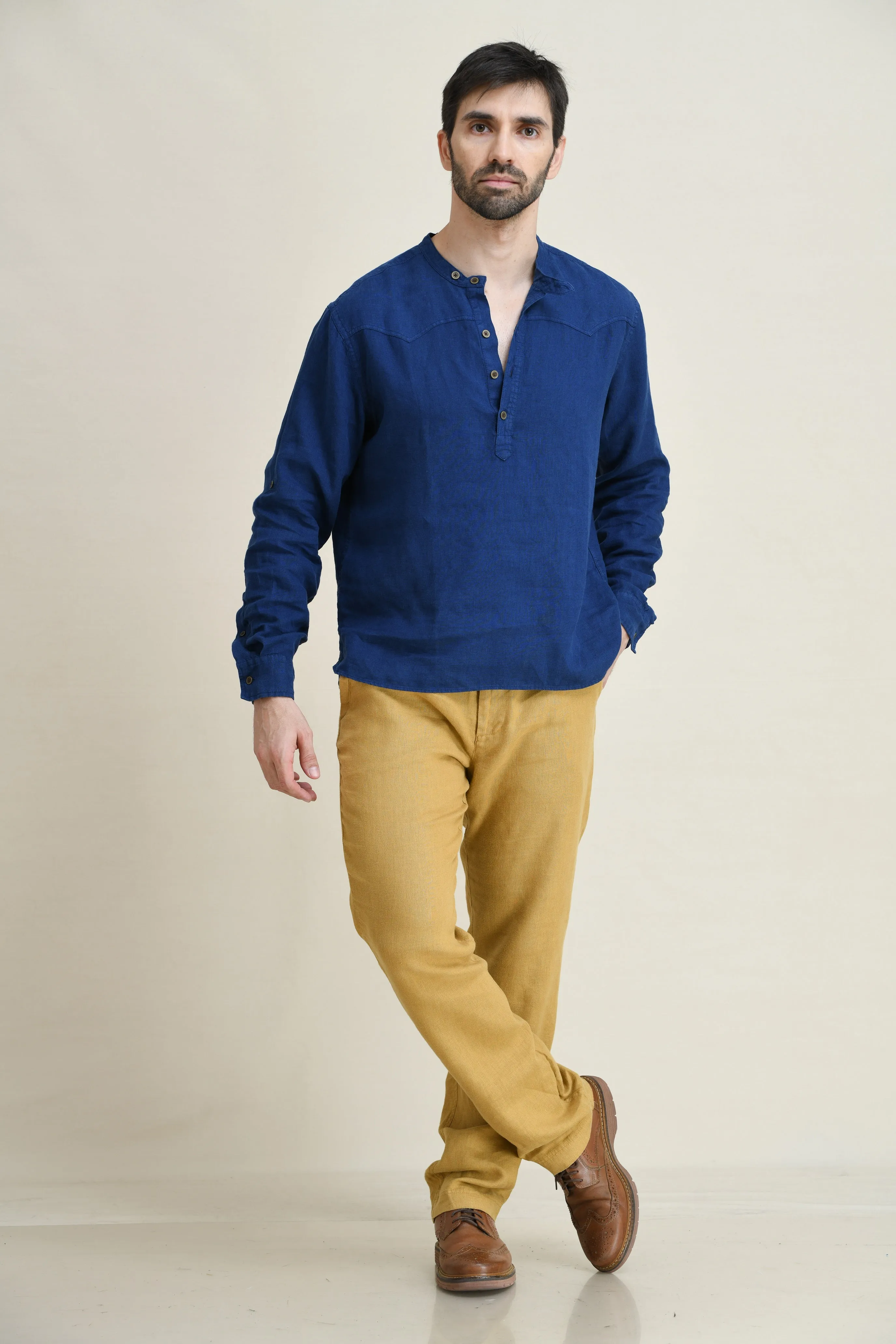 LINEN HALF-PLACKET PULL-ON SHIRT-BAND COLLAR WITH BUTTON-TAB