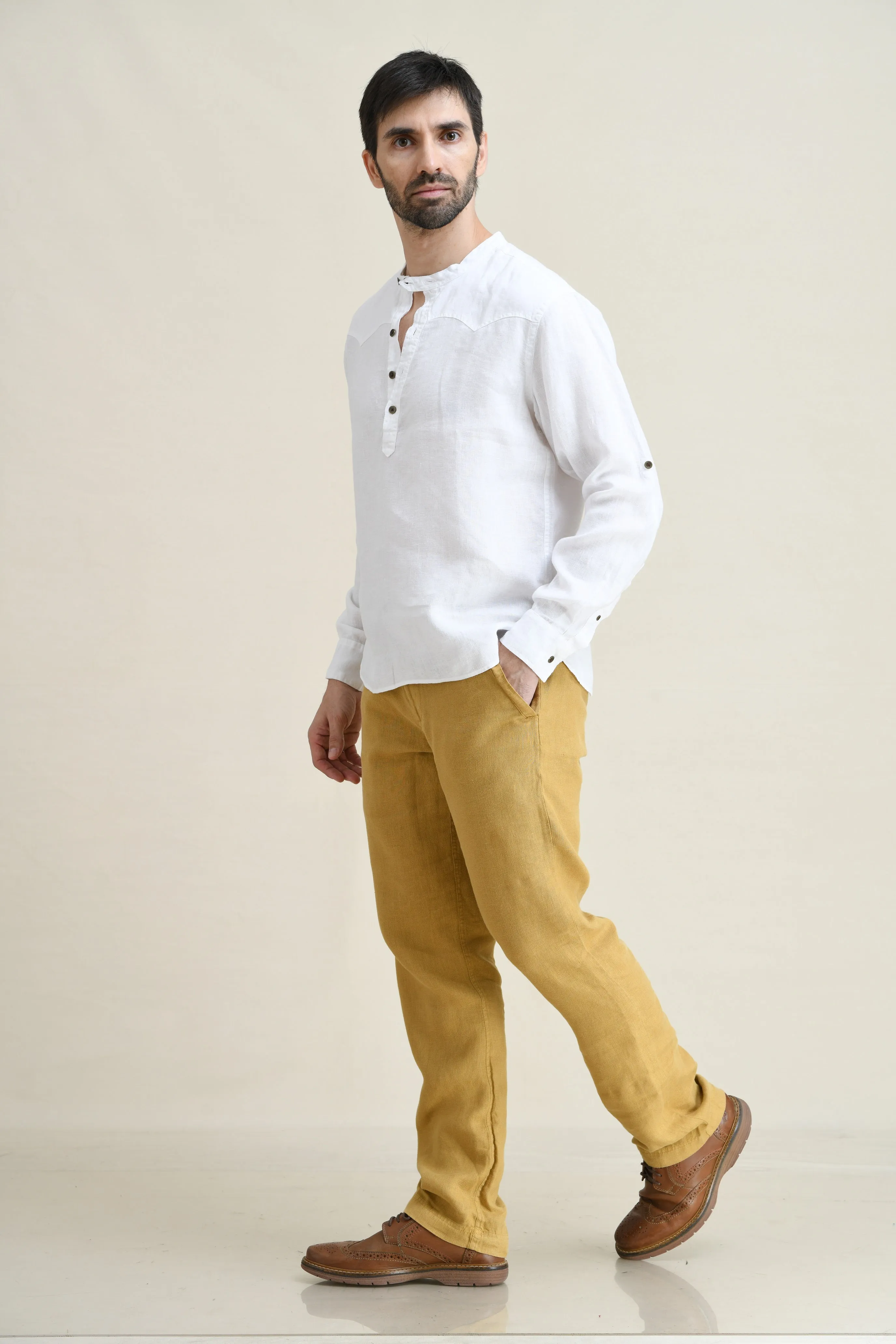 LINEN HALF-PLACKET PULL-ON SHIRT-BAND COLLAR WITH BUTTON-TAB