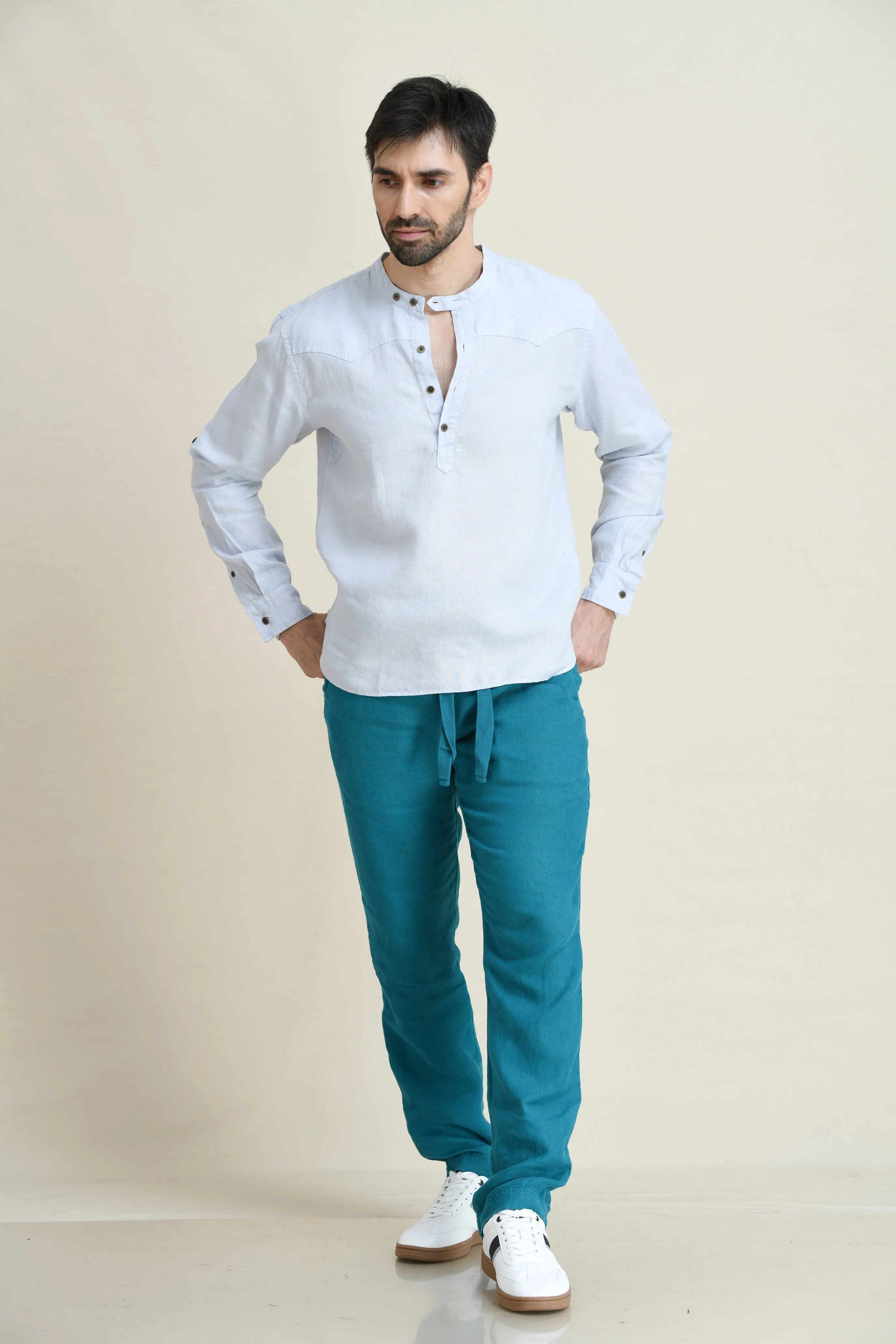 LINEN HALF-PLACKET PULL-ON SHIRT-BAND COLLAR WITH BUTTON-TAB