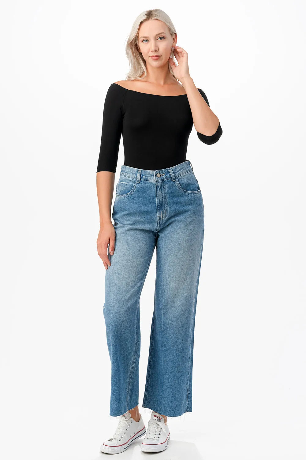OFF-THE SHOULDER TOP-BLACK