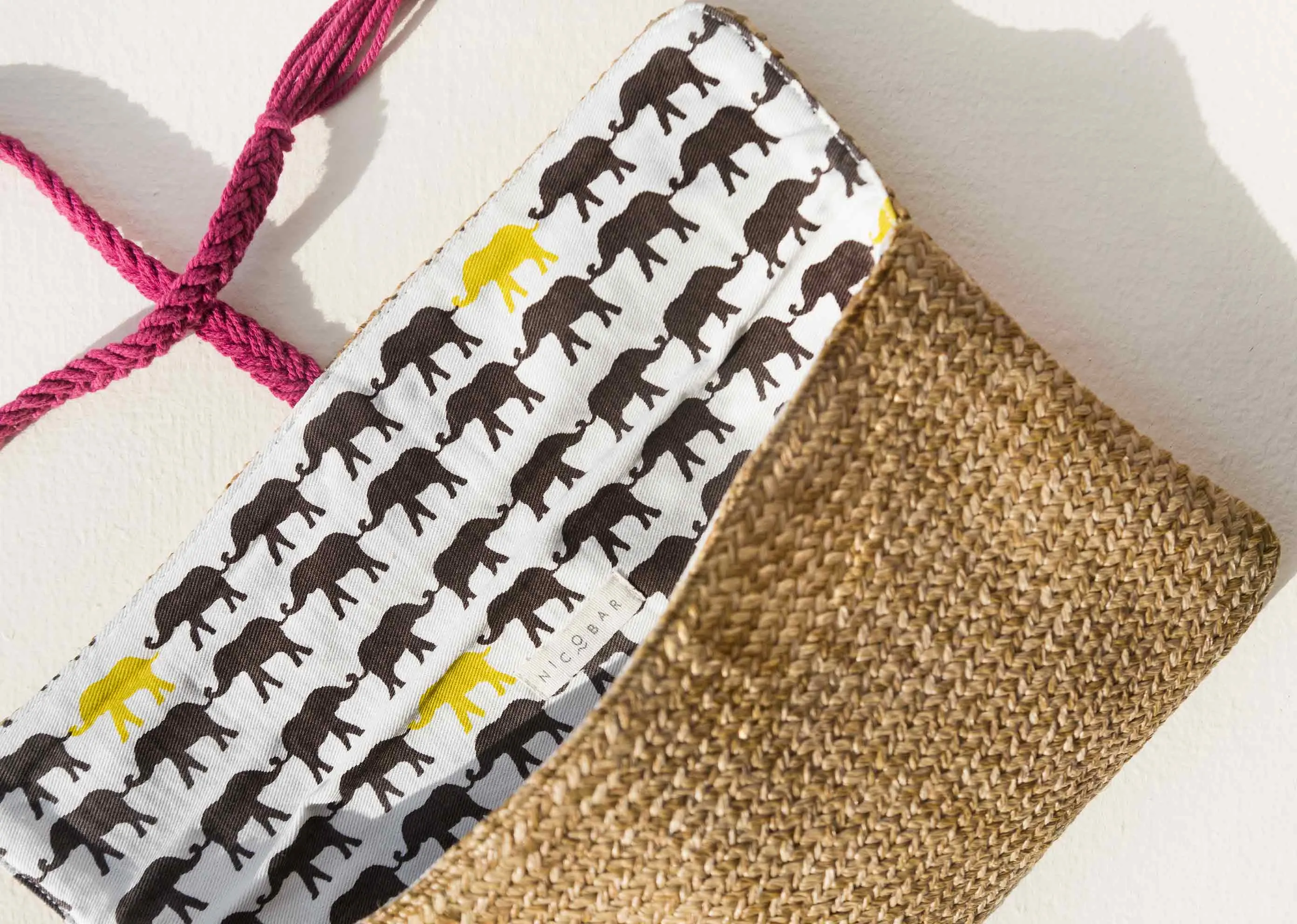 Raffia Flap Clutch - Fuchsia
