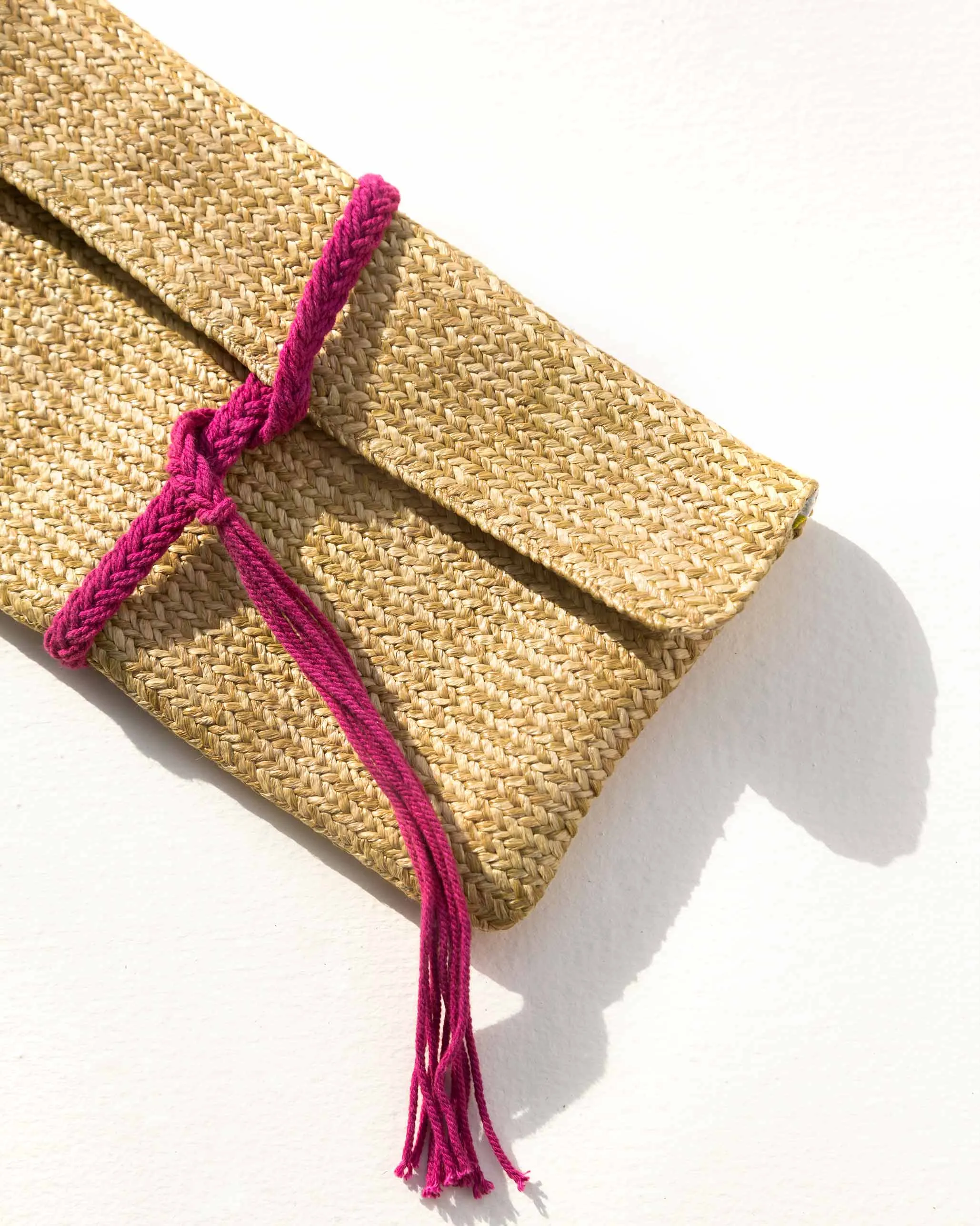 Raffia Flap Clutch - Fuchsia