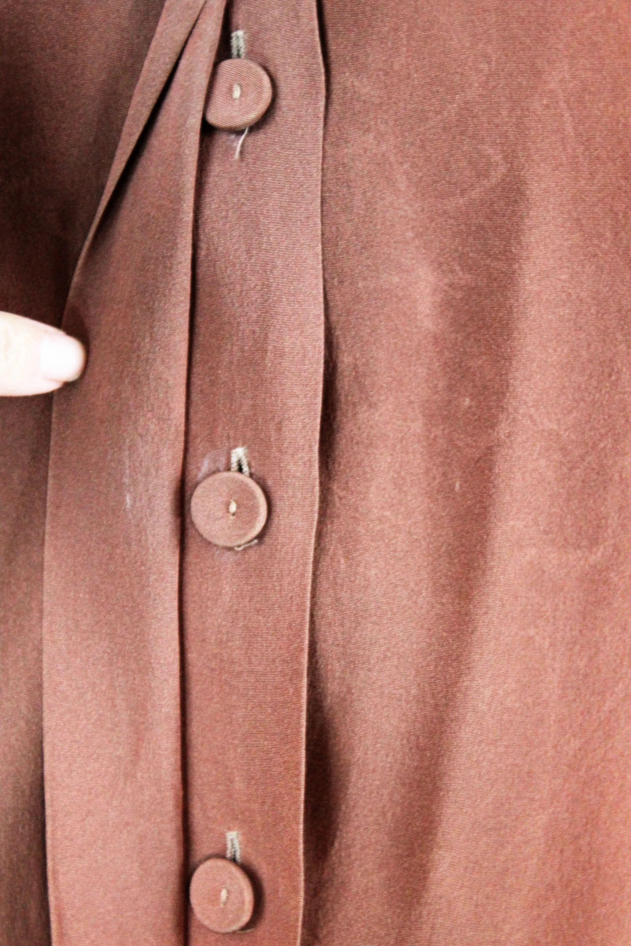 Vintage 1940s Ilene Brown Rayon Top with Beaded Collar