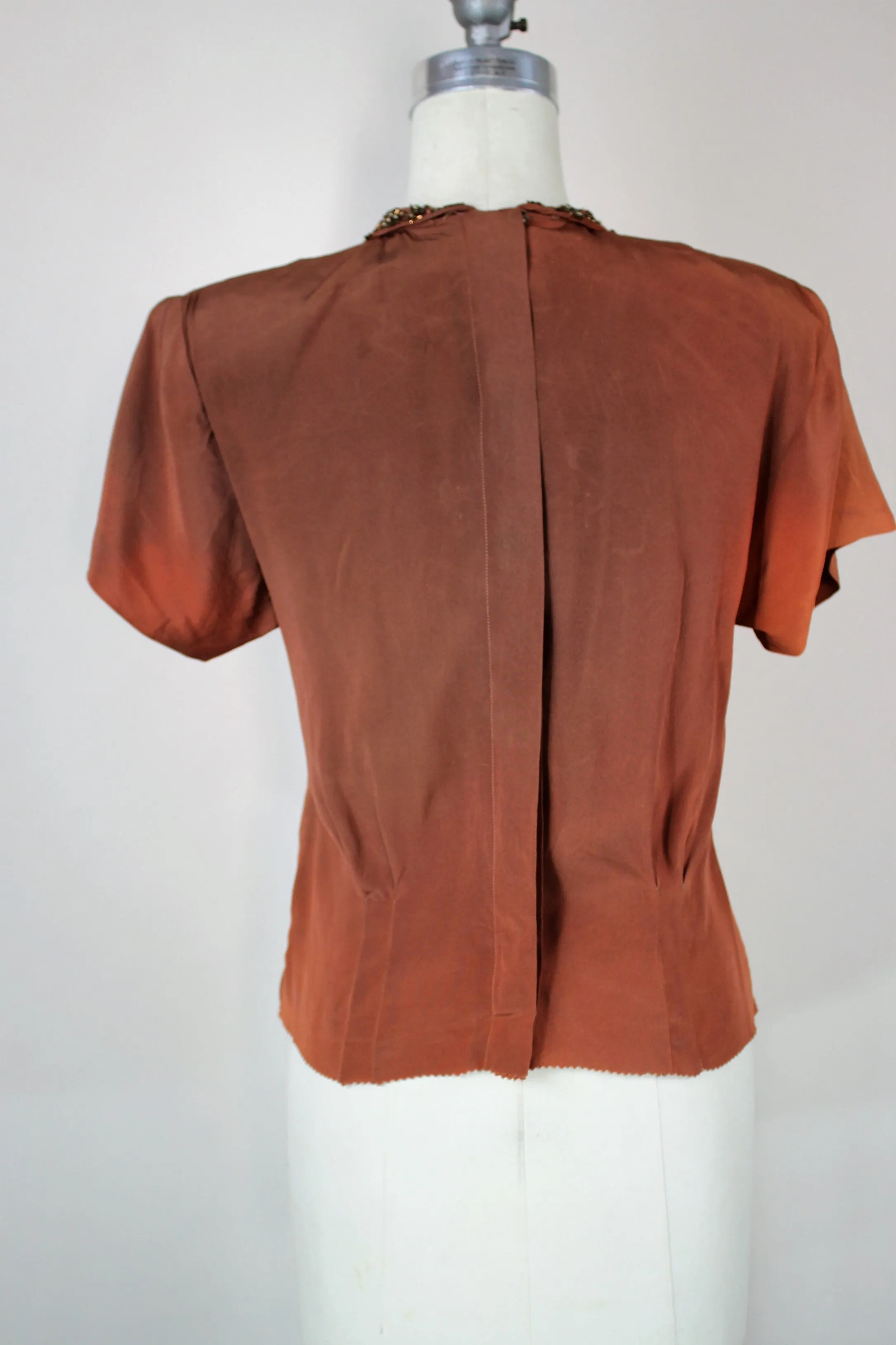 Vintage 1940s Ilene Brown Rayon Top with Beaded Collar