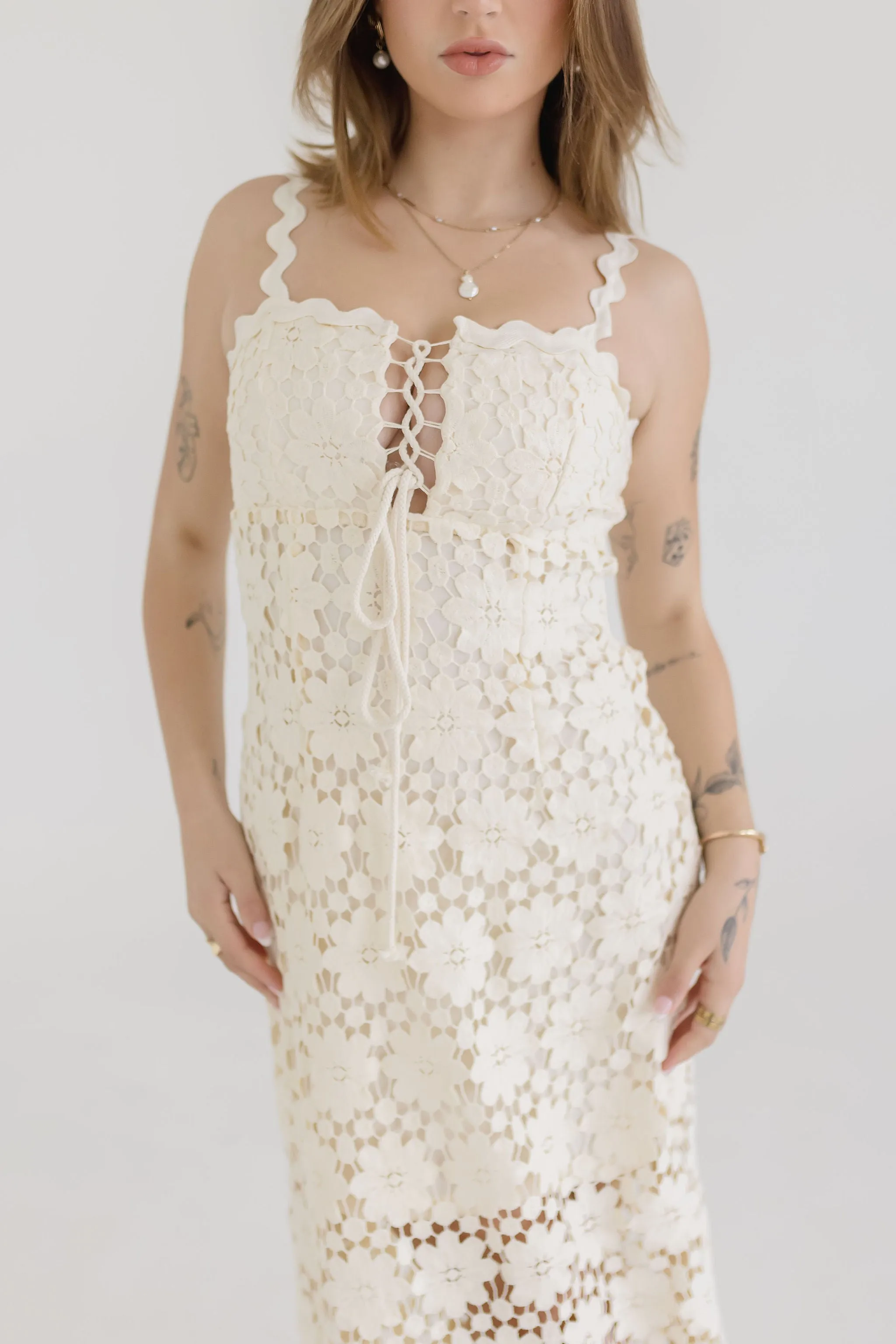 Wilder Sleeveless Crochet Floral Lace Maxi Dress Natural